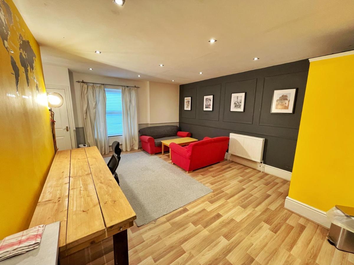 Adeamstays Provides Beautiful Centrally Located 1 And 2 Bed Apartments On Liverpools Boulevard Exteriör bild
